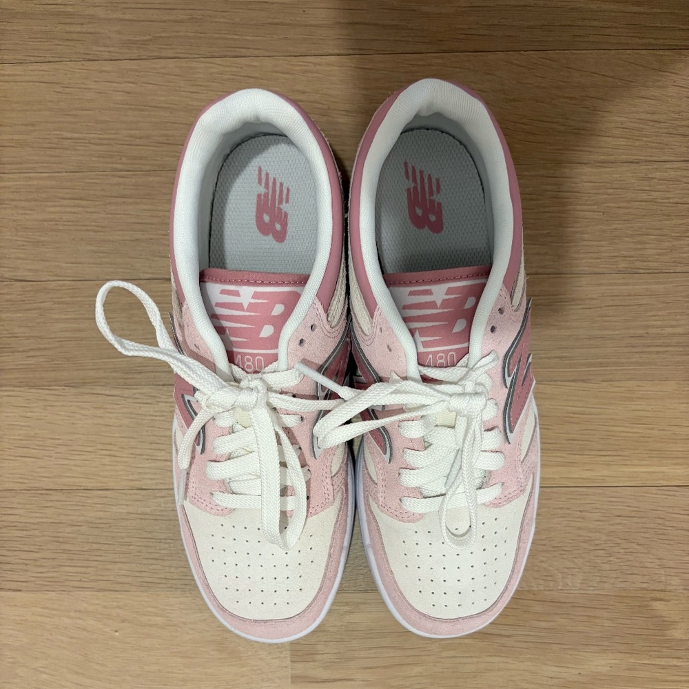 Pink New Balance 480